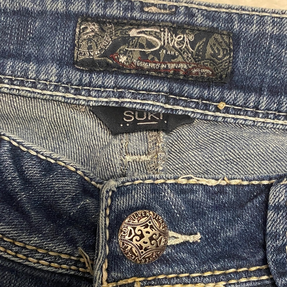 Silver Suki Classic Boot Cut Blue Jeans - Picture 4 of 10